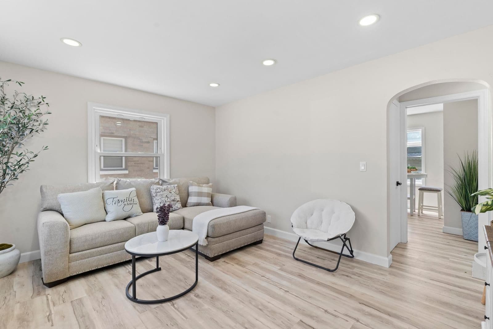 Photo 4 of 5331 61st