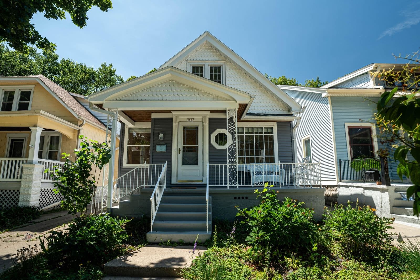 6835 Auburn, Wauwatosa, WI