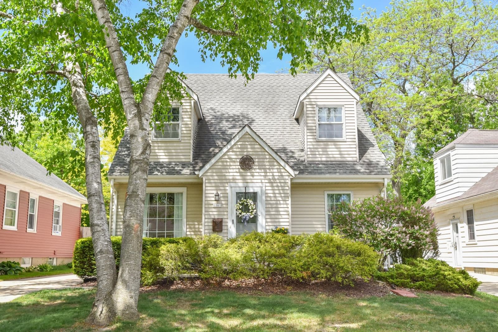 1161 Elm Lawn, Wauwatosa, WI