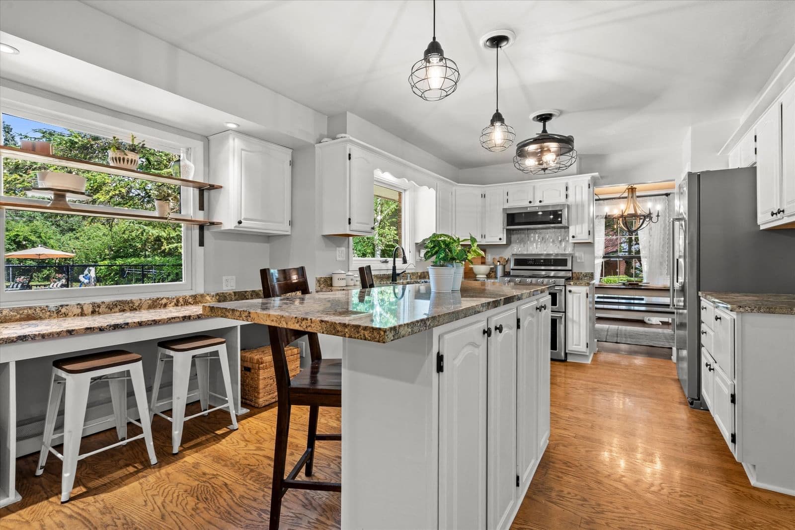 2870 Santa Barbara