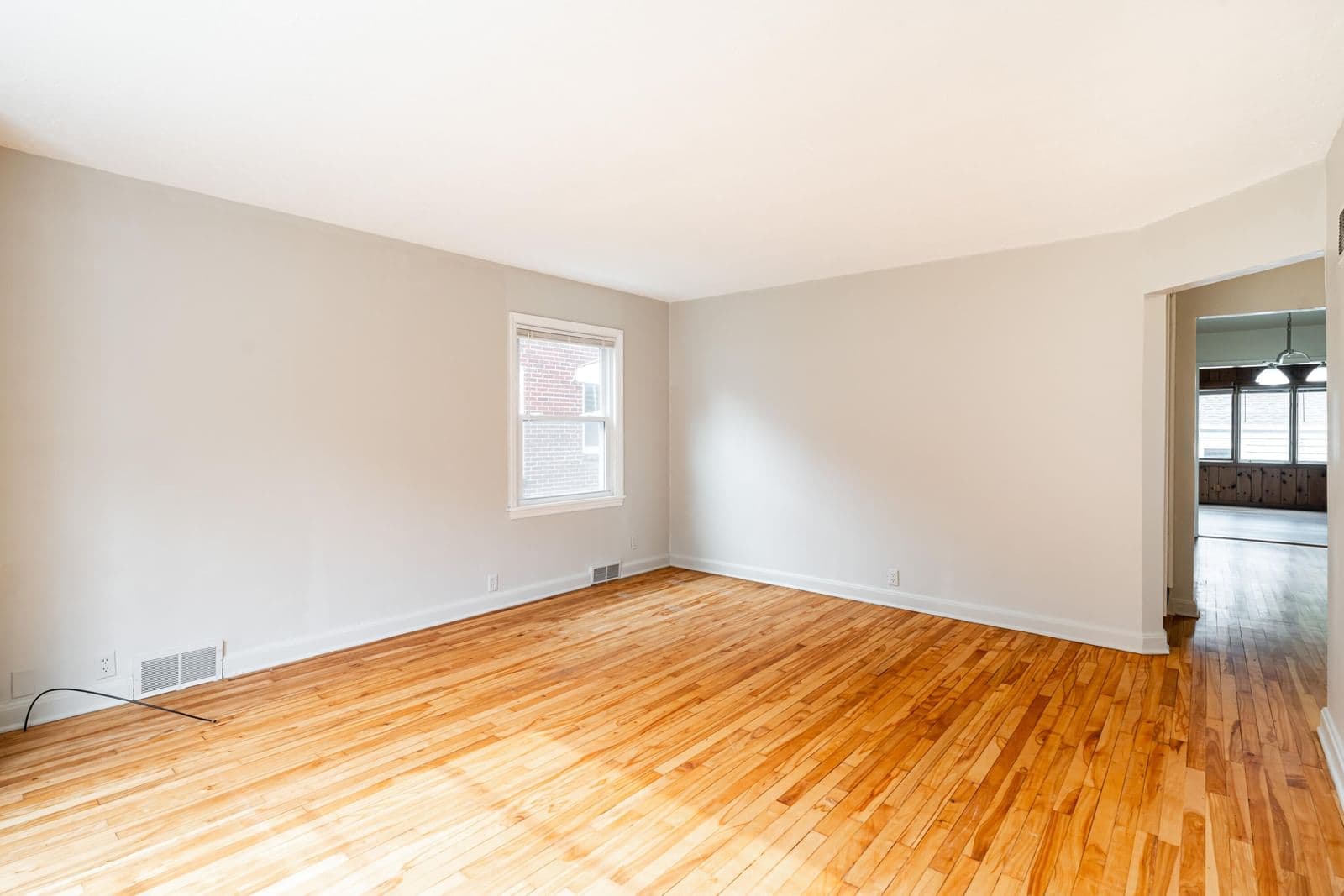 Photo 4 of 5231 Bay Ridge