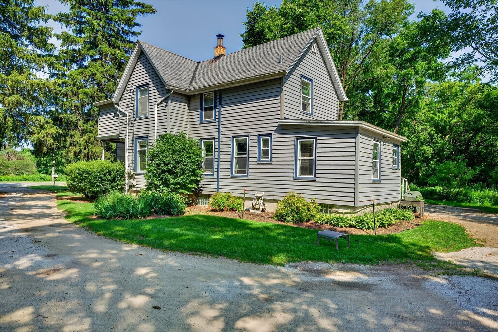 10612 Cedarburg