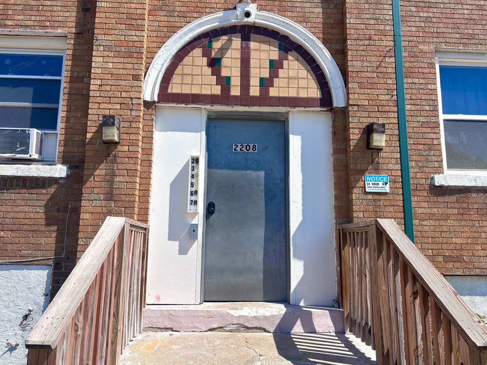 2208 Locust