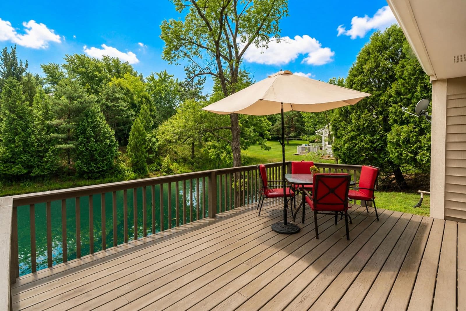 1611 Eastbrook