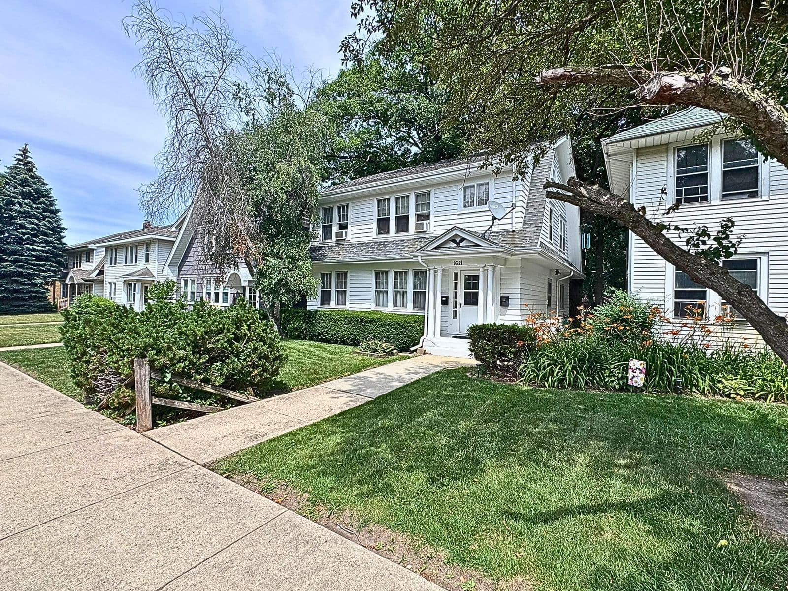 1621 Blaine