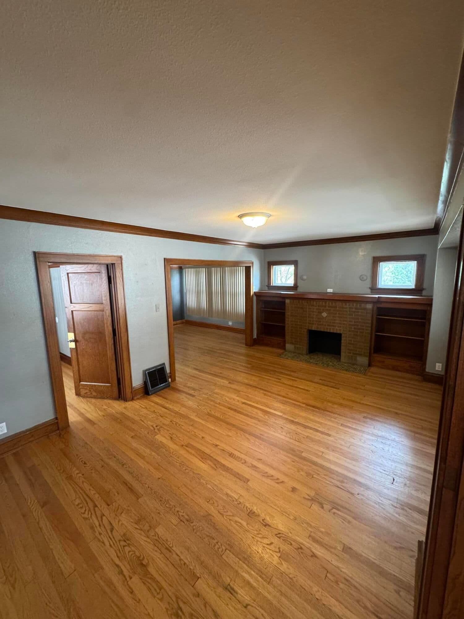 Photo 5 of 2720 52nd