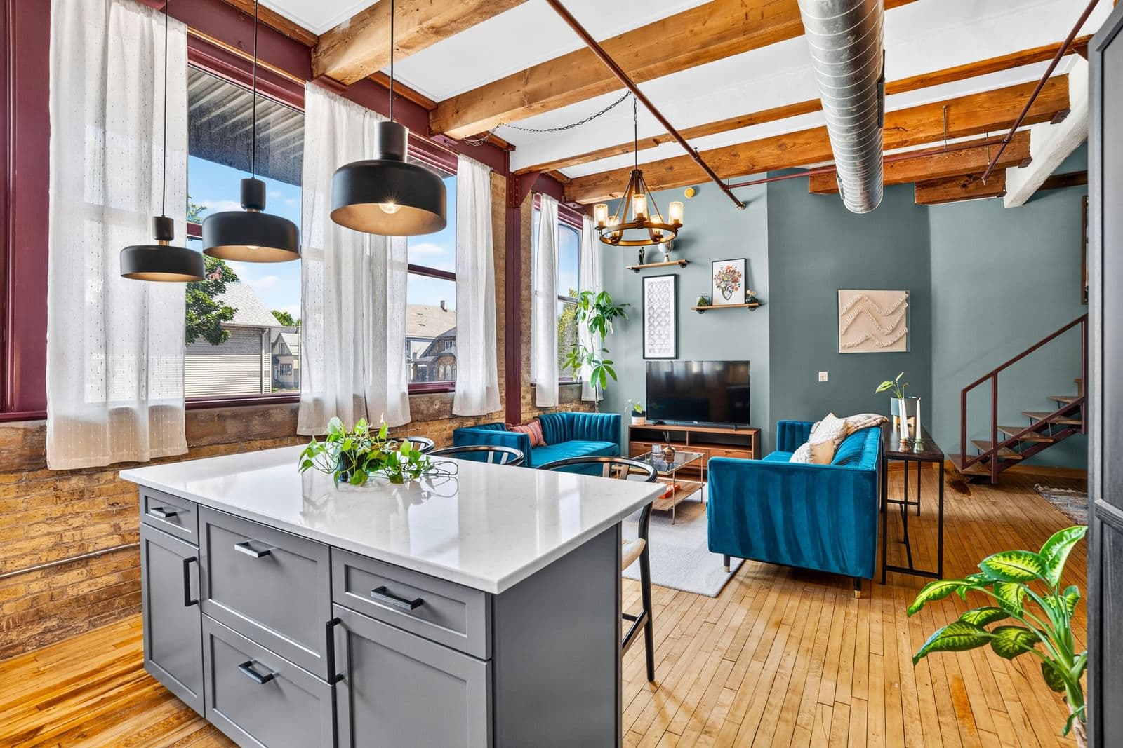 215 Maple