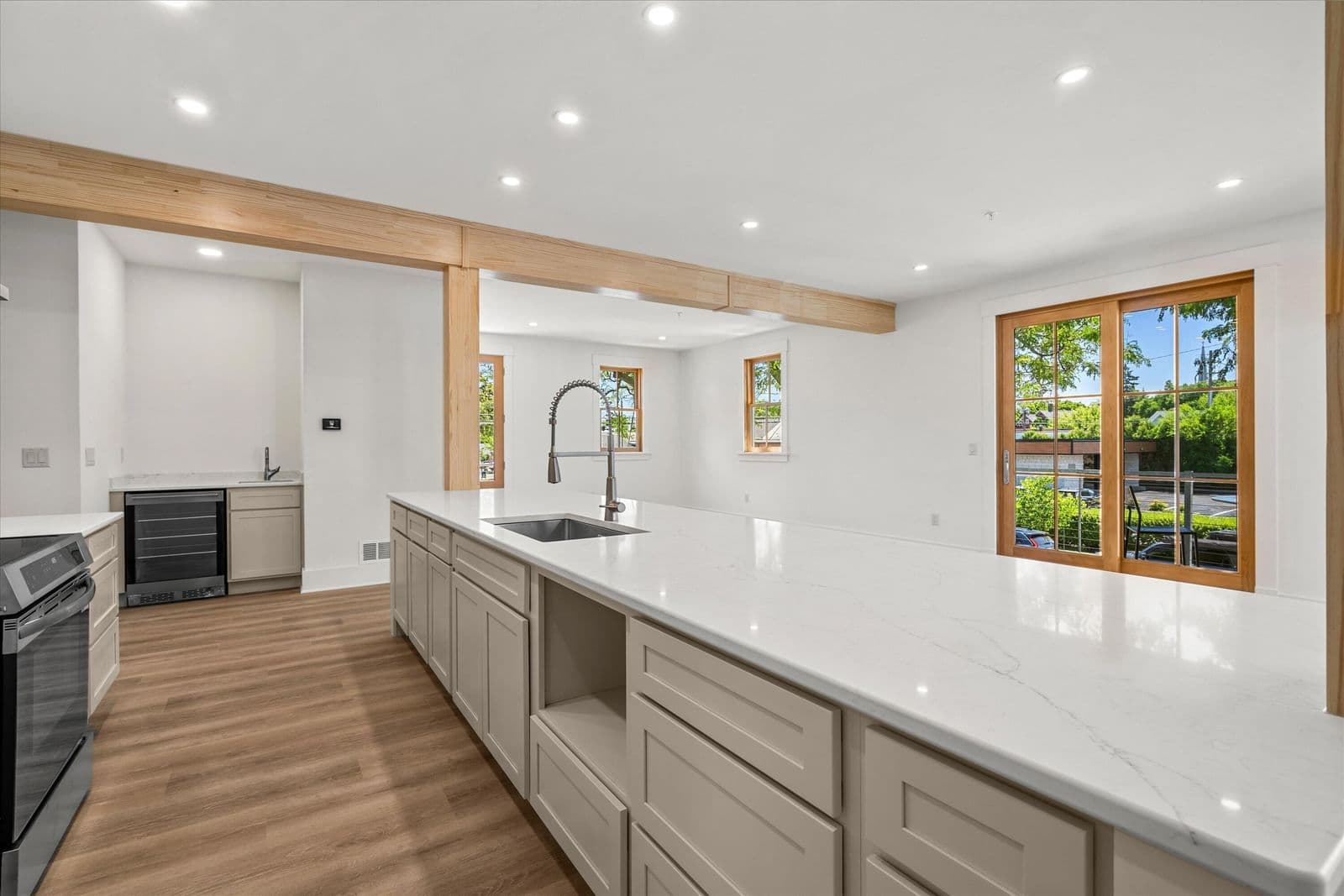 N52W6296 Mill