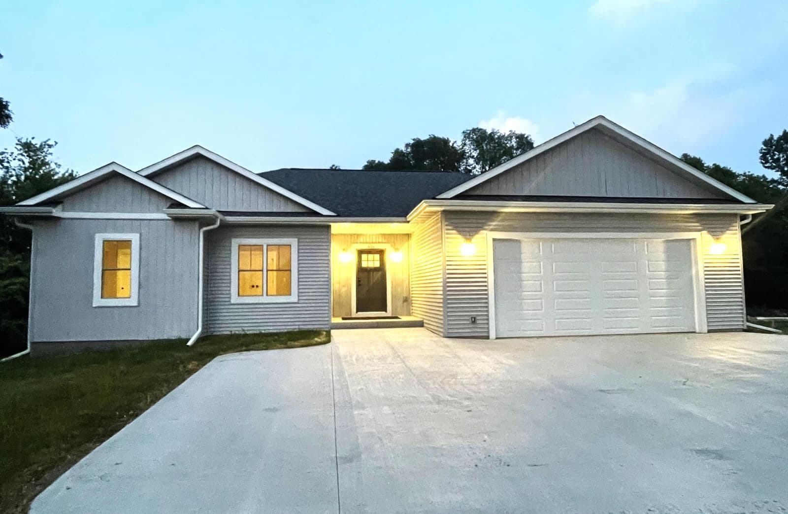 9600 Howell, Oak Creek, WI