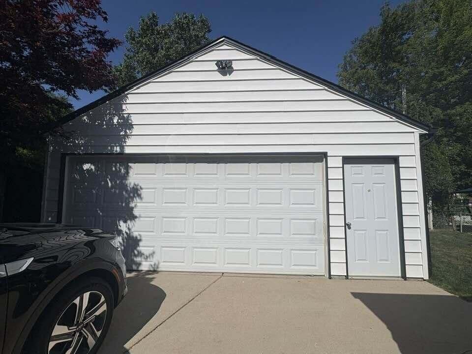 Photo 4 of 3167 84th
