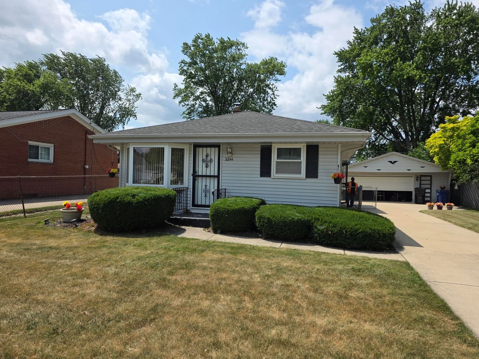 3244 Debra, Racine, WI