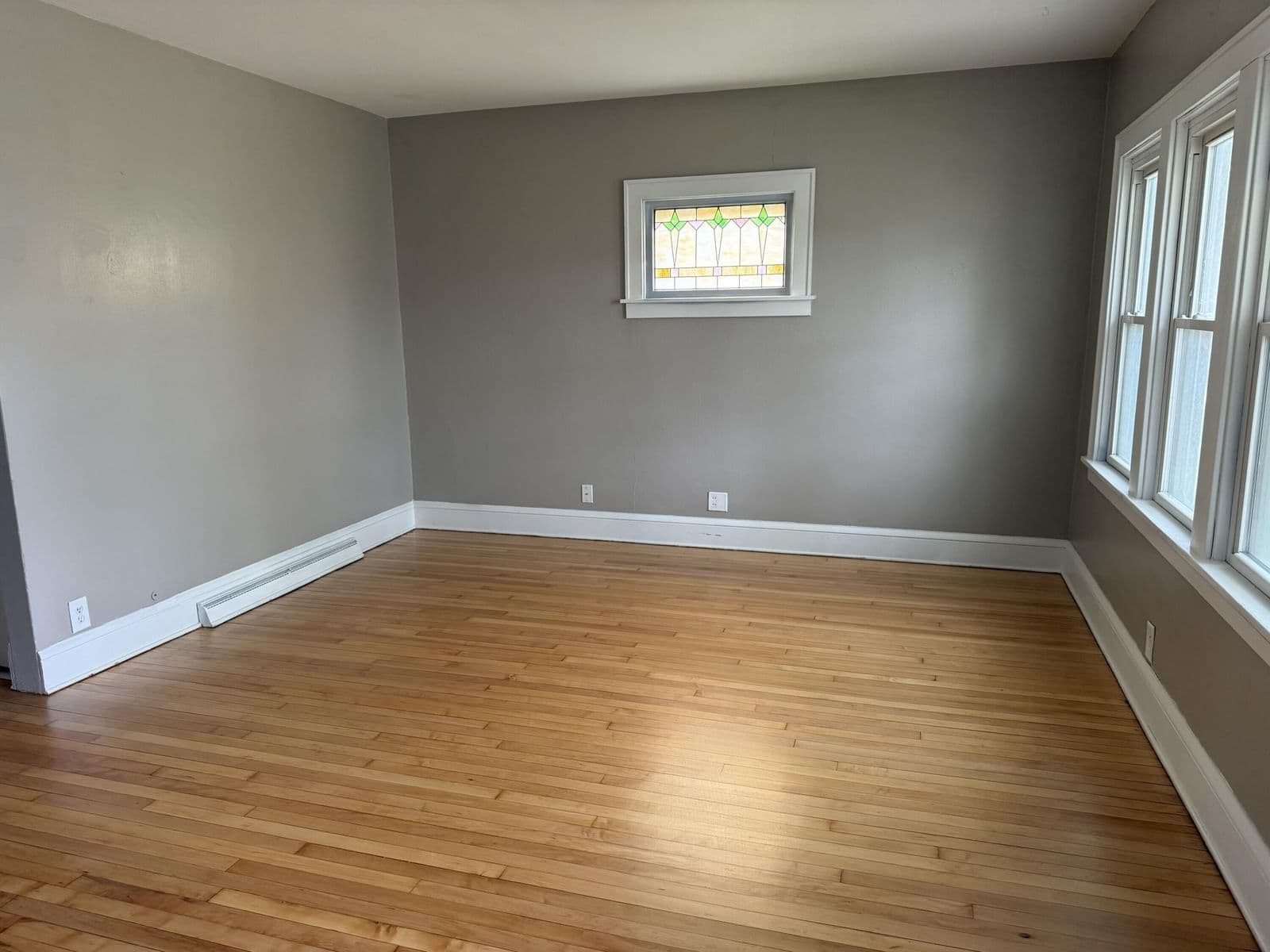 Photo 5 of 2122 77th