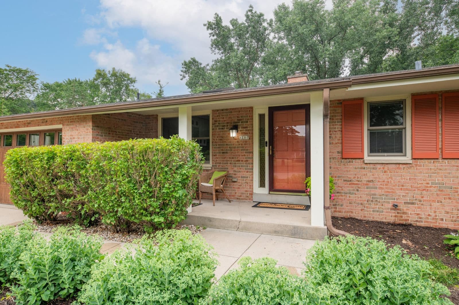 12317 Ripley, Wauwatosa, WI
