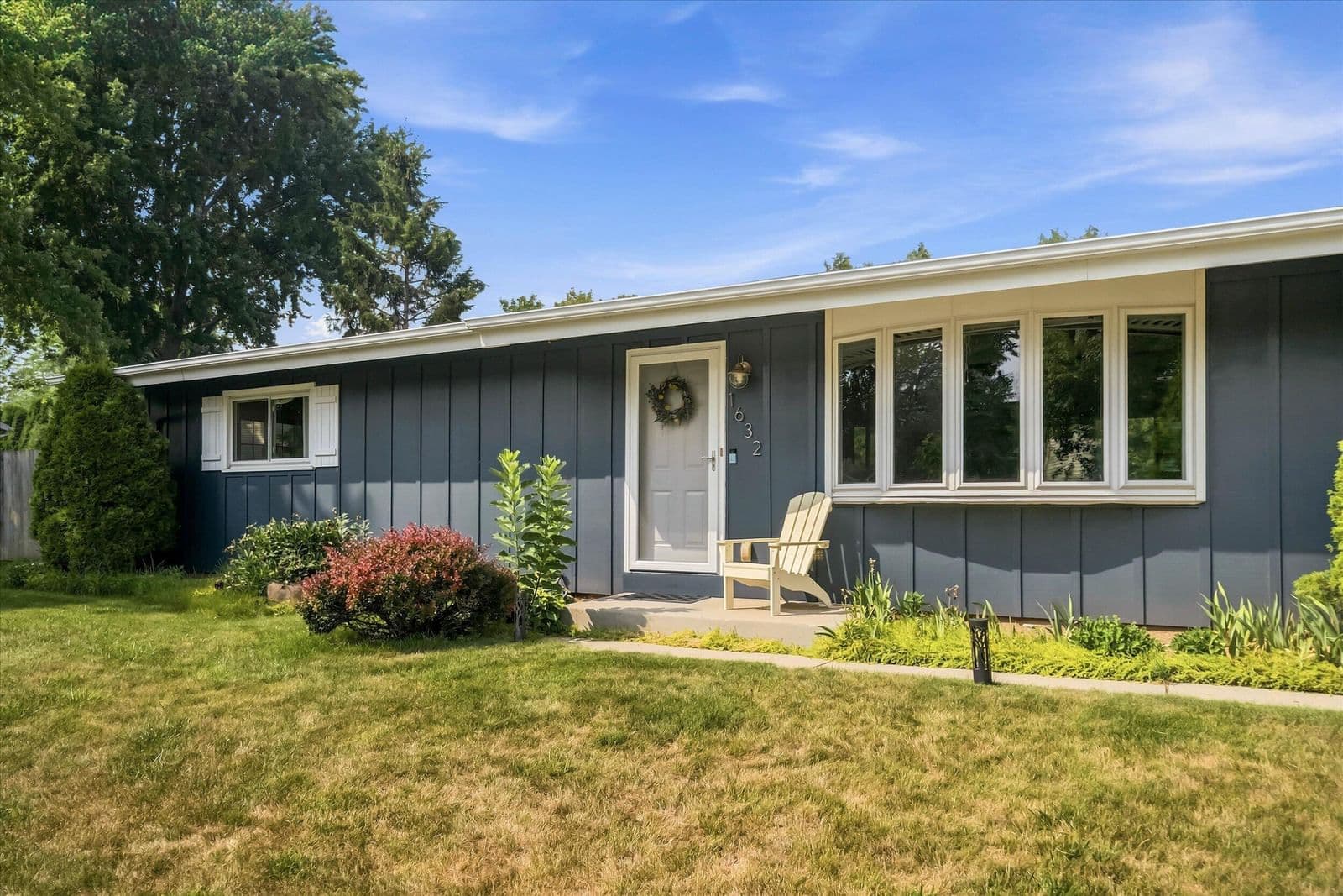 1632 Parkway, Port Washington, WI