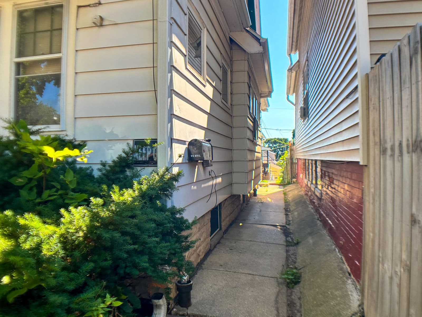 Photo 4 of 1532 23rd