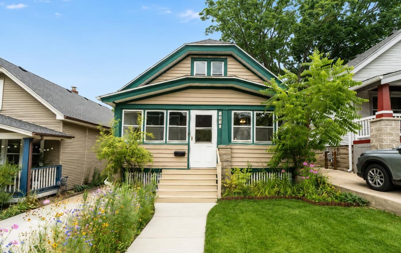 1345 68th, Wauwatosa, WI