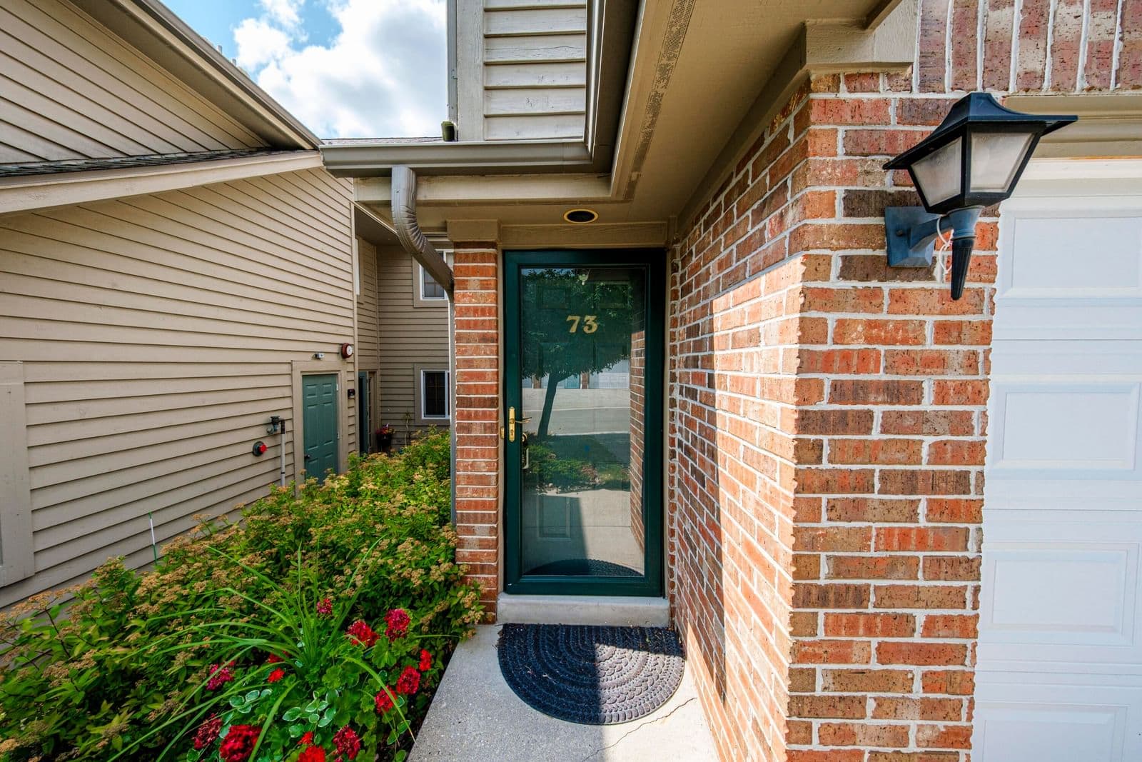 18500 Brookfield Lakes
