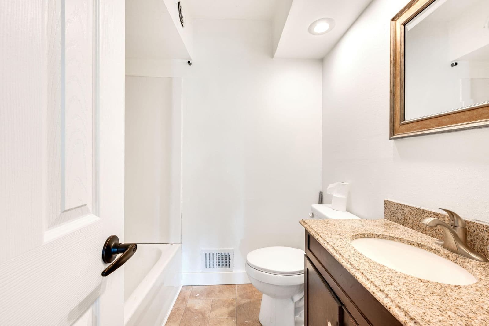 Photo 5 of 3162 72nd