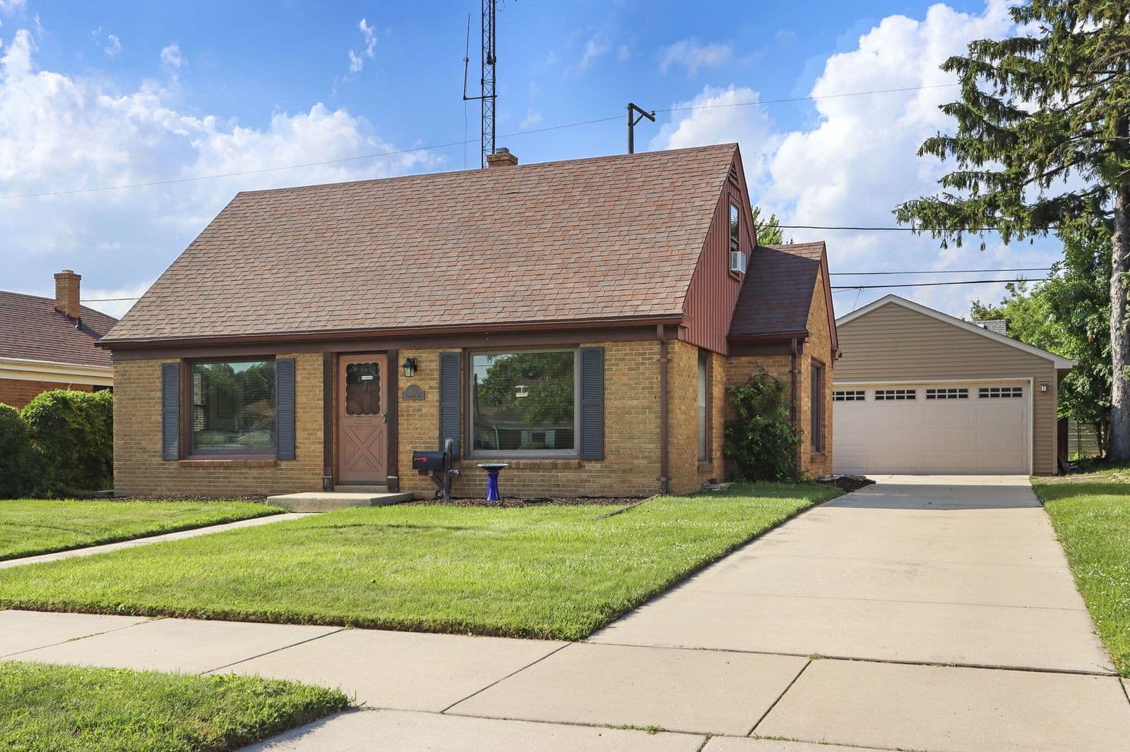 830 Lombard, Racine, WI