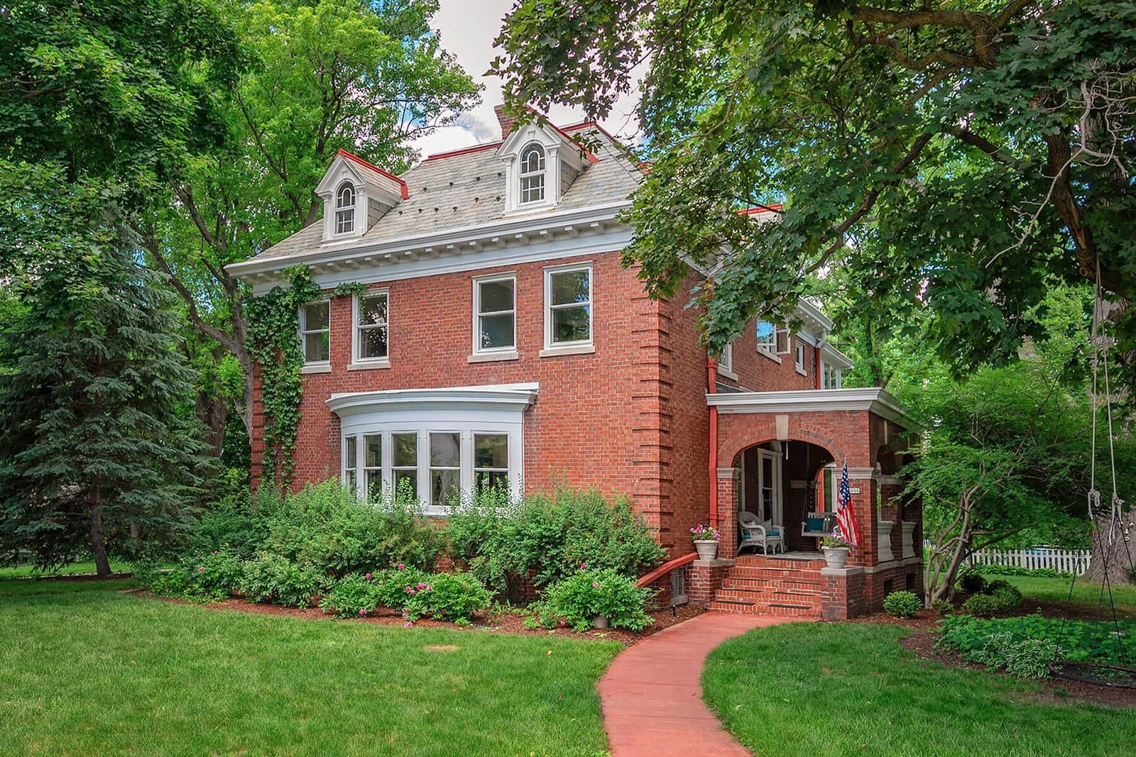 8000 Warren, Wauwatosa, WI