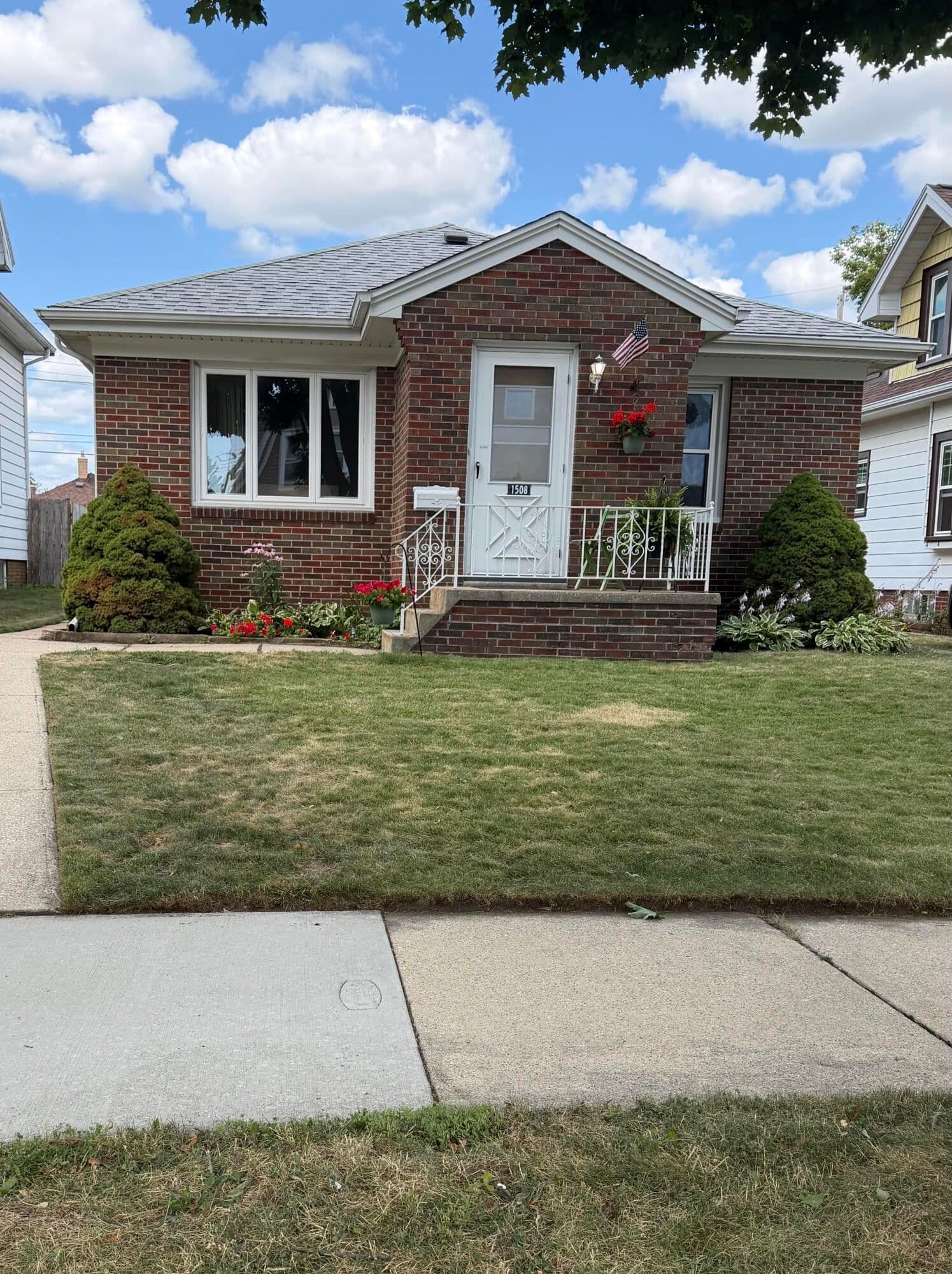 1508 West Lawn