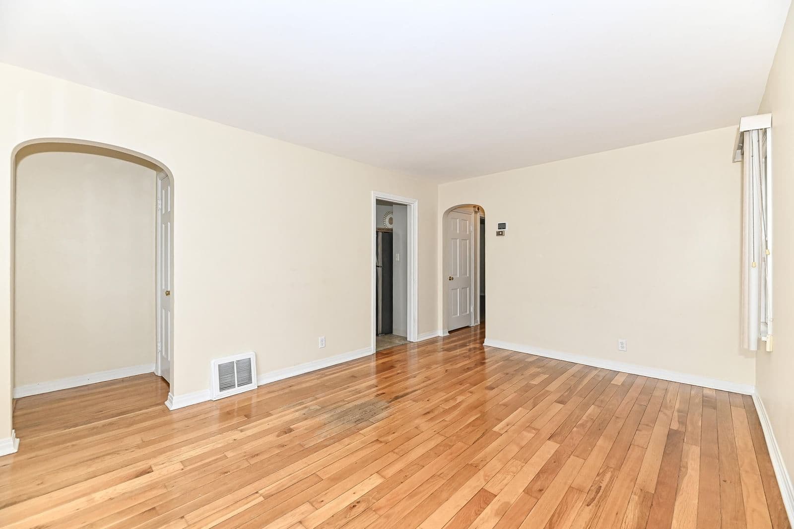 Photo 4 of 3022 21st