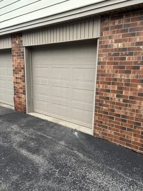 9442 Maple