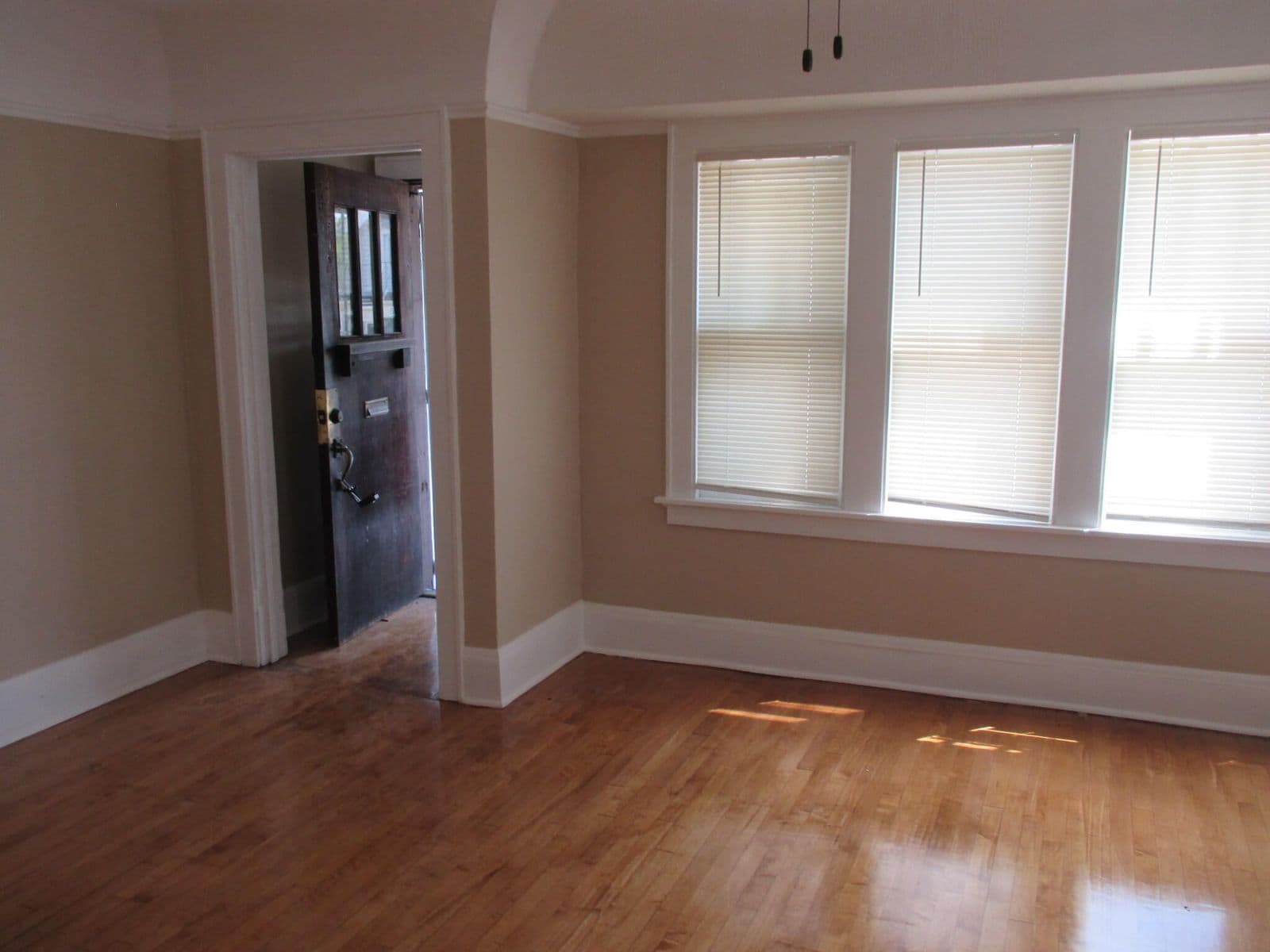 Photo 4 of 1925 27th