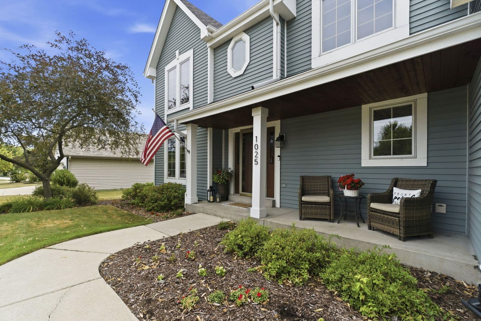 1025 Meadow, Oak Creek, WI