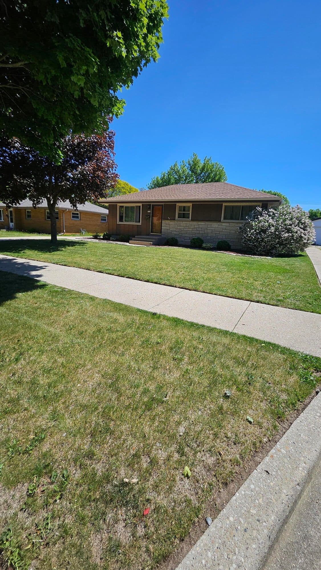 8029 Marion