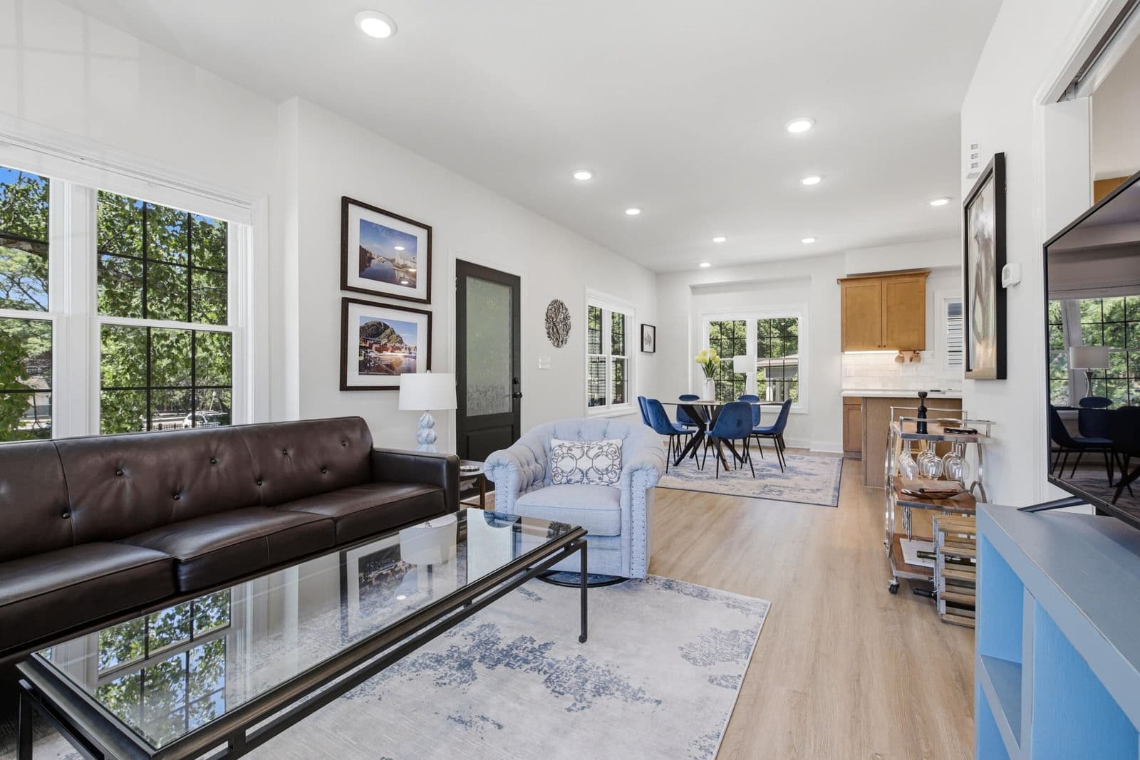 2604 Park