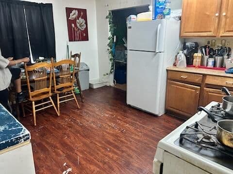 Photo 4 of 2518 2nd