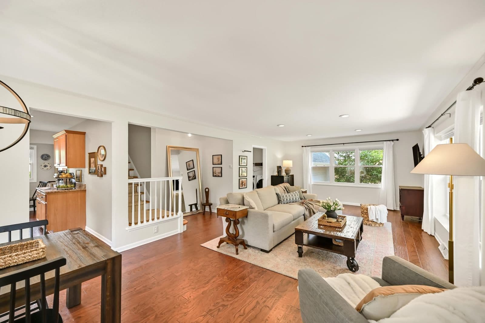 12311 Woodland