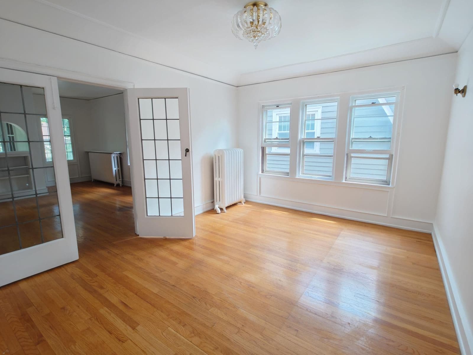 4155 Farwell