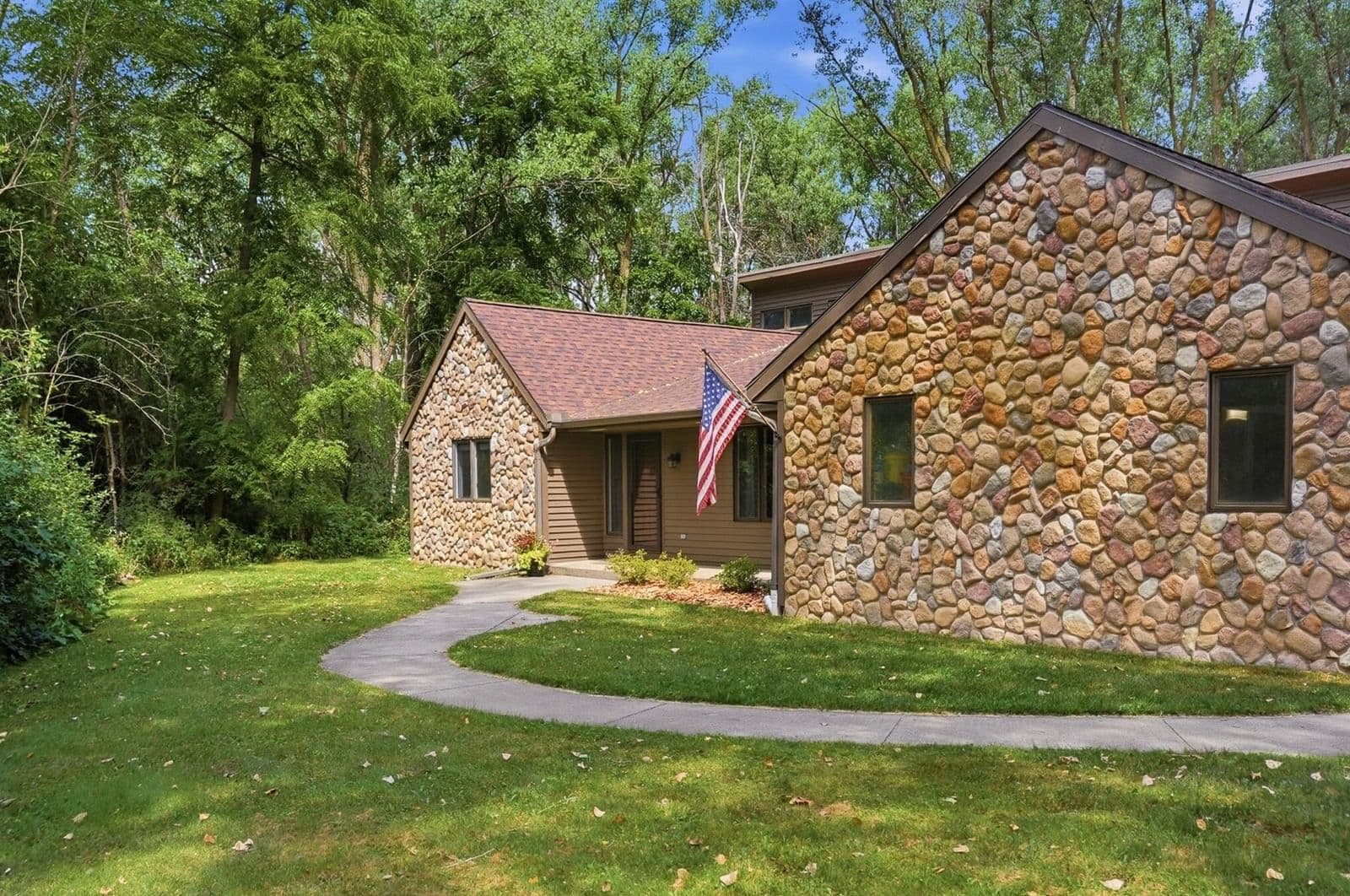 19800 Briar Ridge