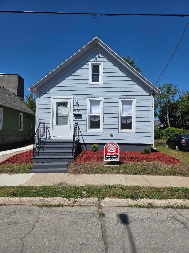 928 Wilson, Racine, WI