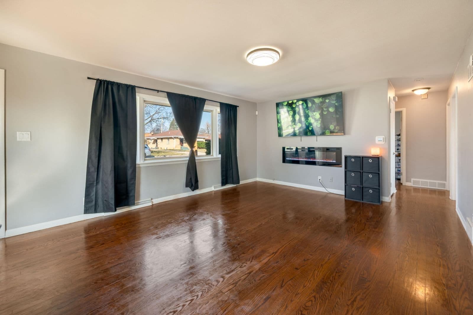 Photo 5 of 4158 77th