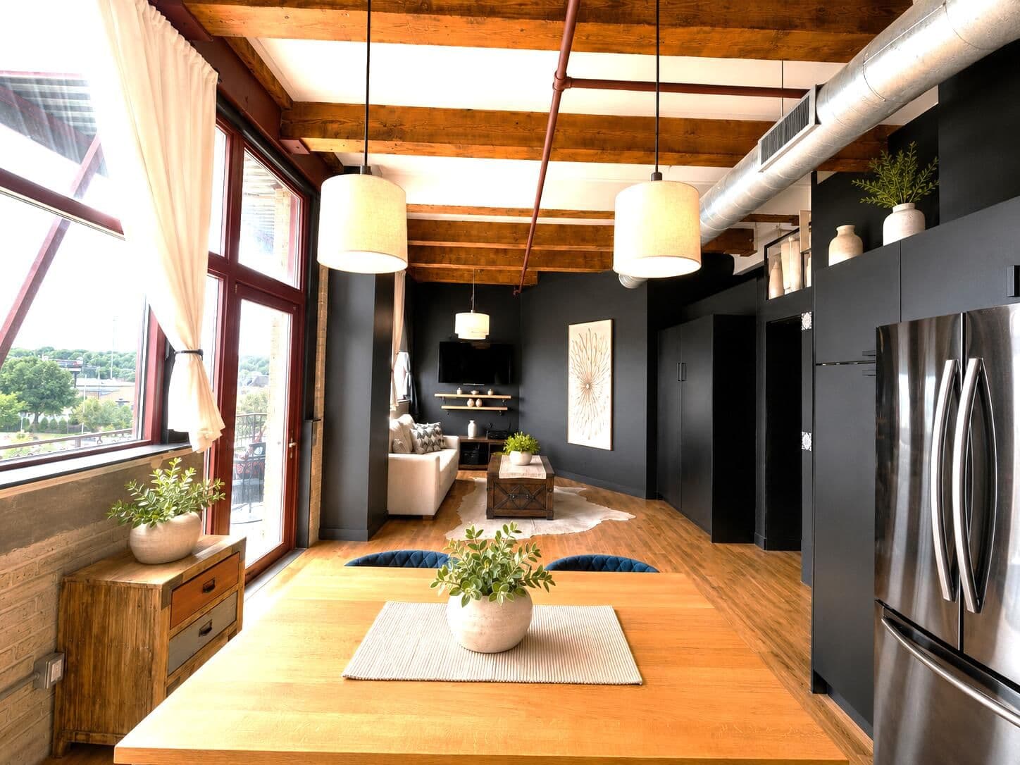 215 Maple