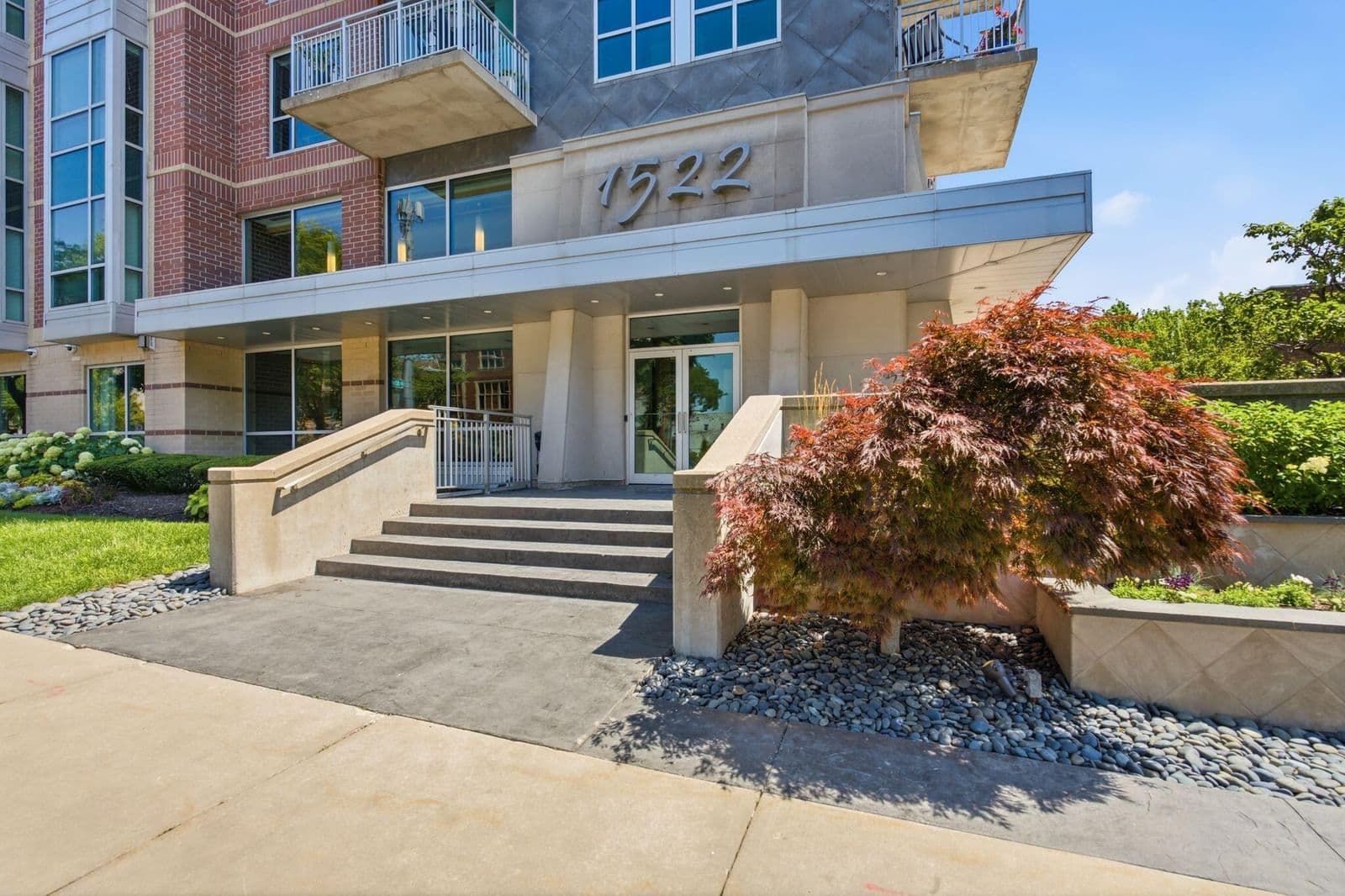 1522 Prospect