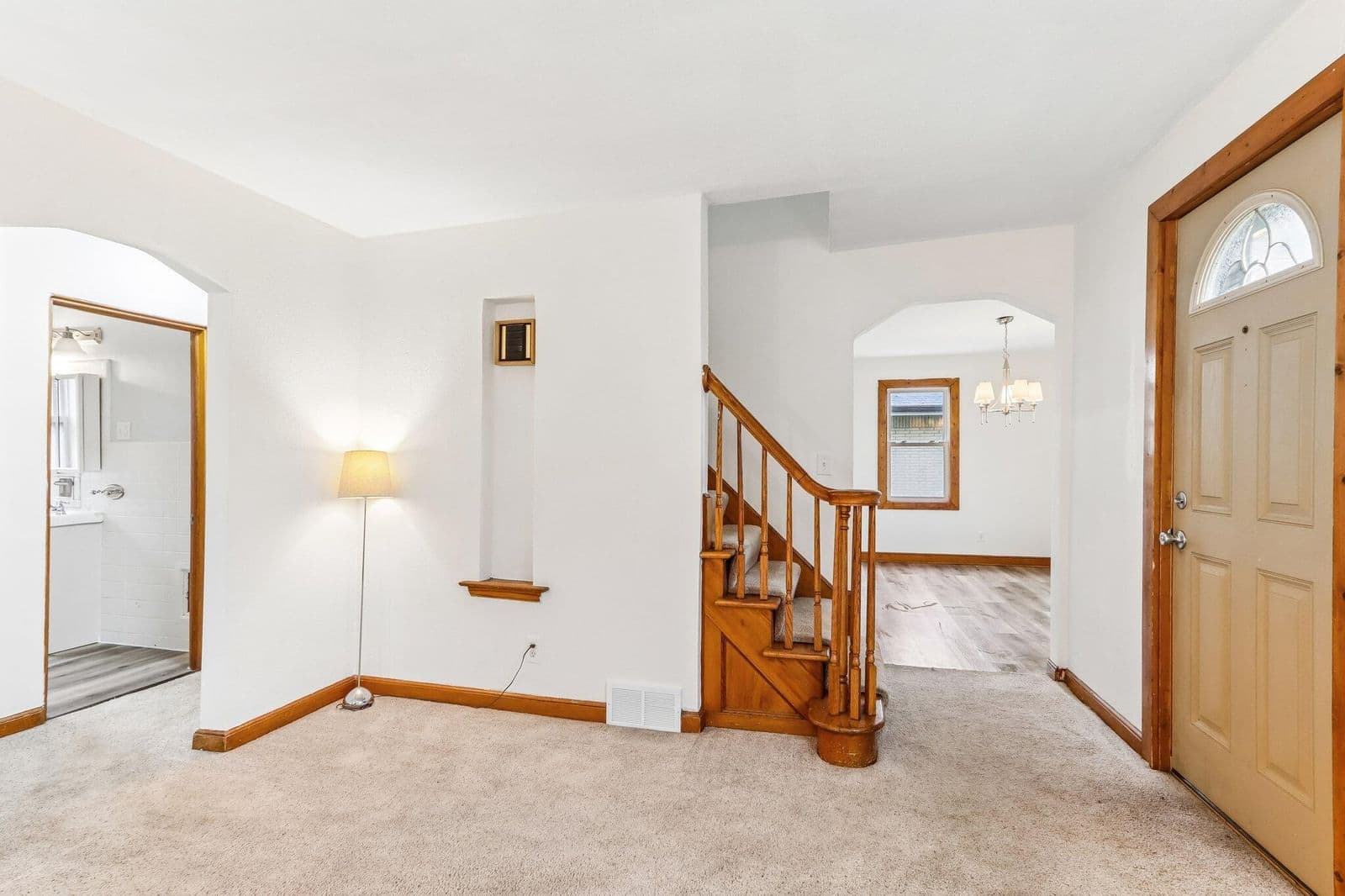 Photo 4 of 4260 93rd