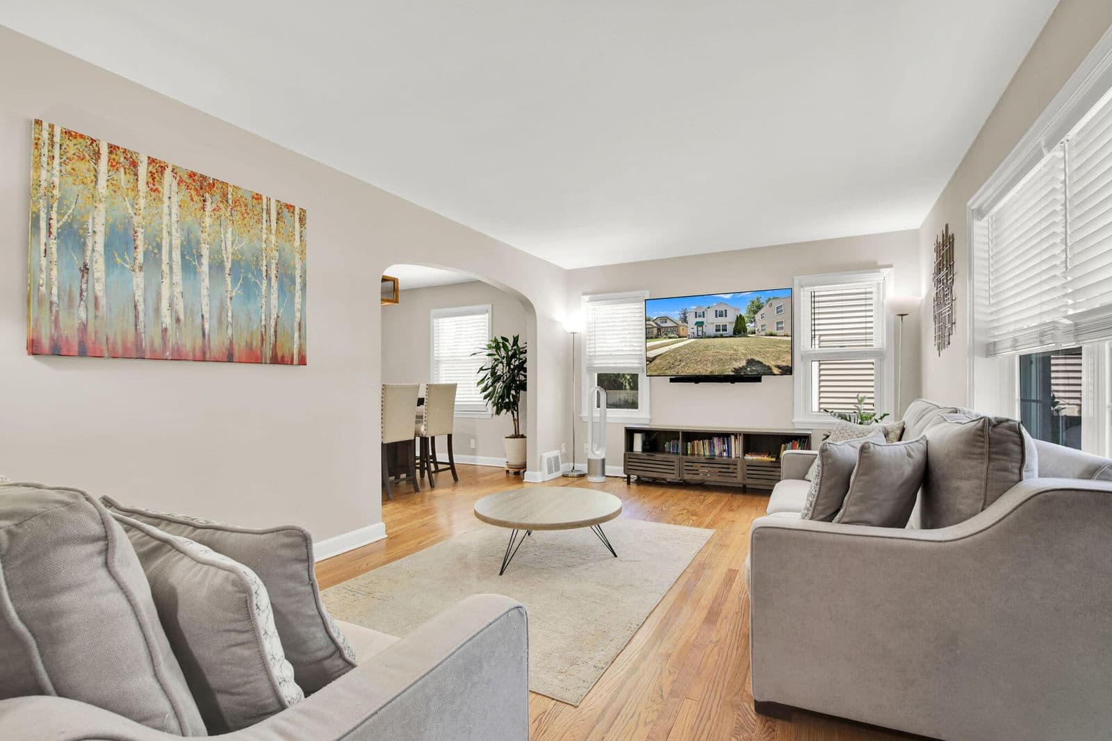 1019 Glenview