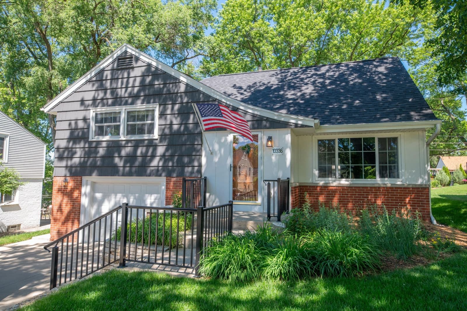 10336 Park Ridge, Wauwatosa, WI