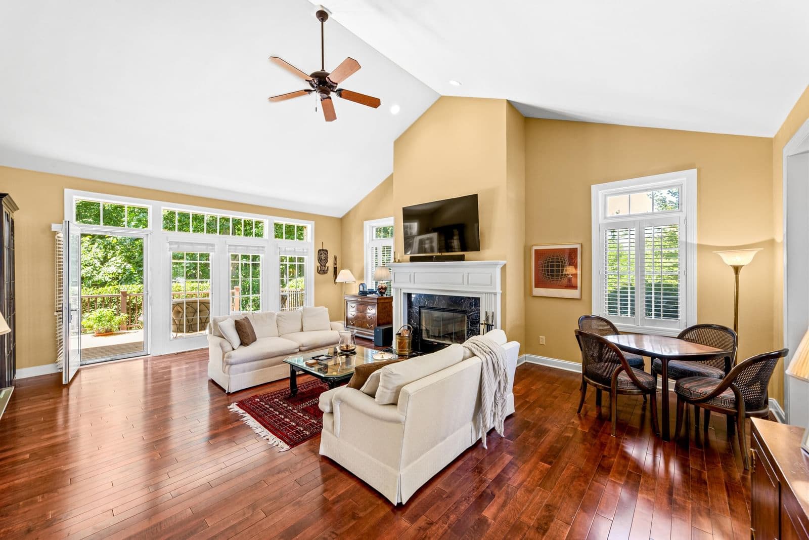 11675 Aster Woods