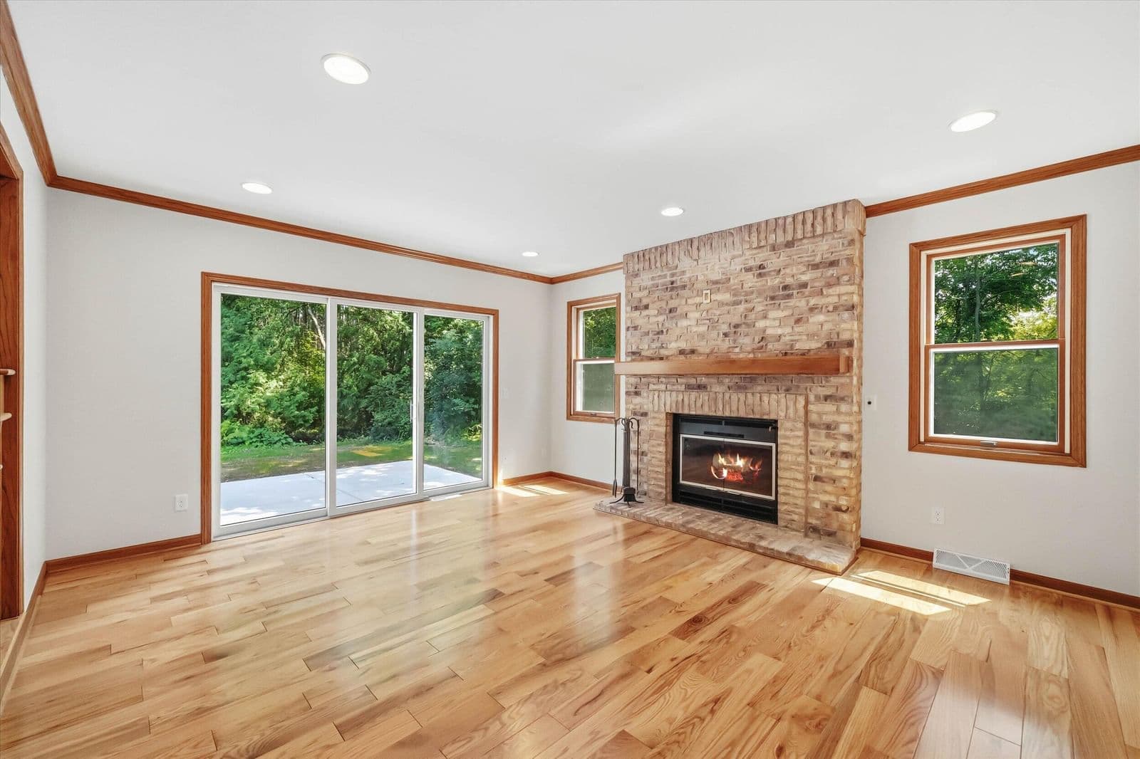 Photo 4 of 546 Beechwood