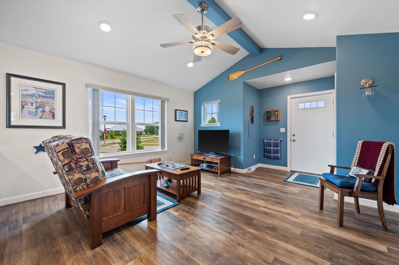 1804 Farm View