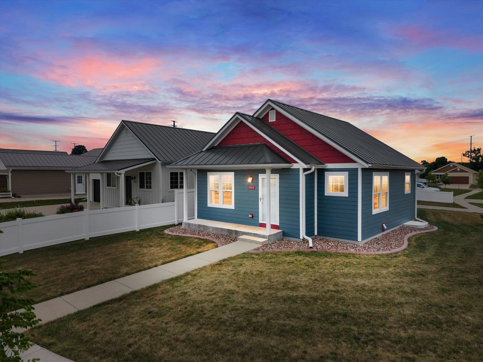 1804 Farm View, Port Washington, WI