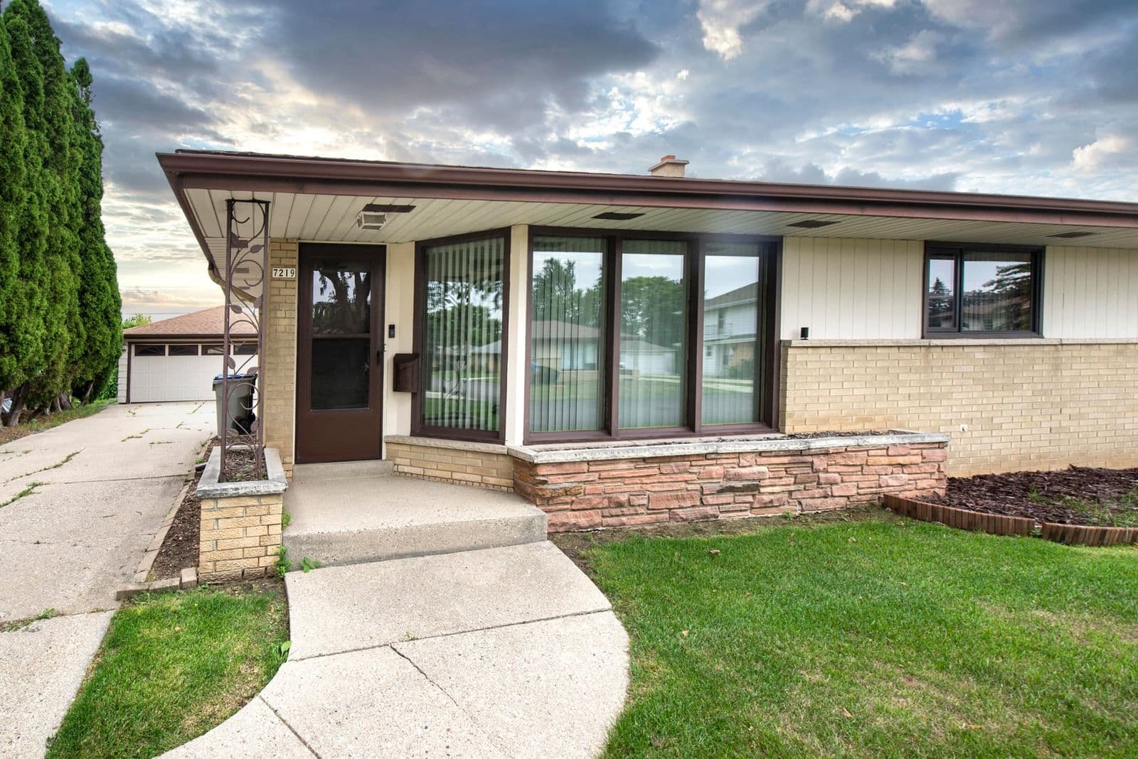 7219 Crawford