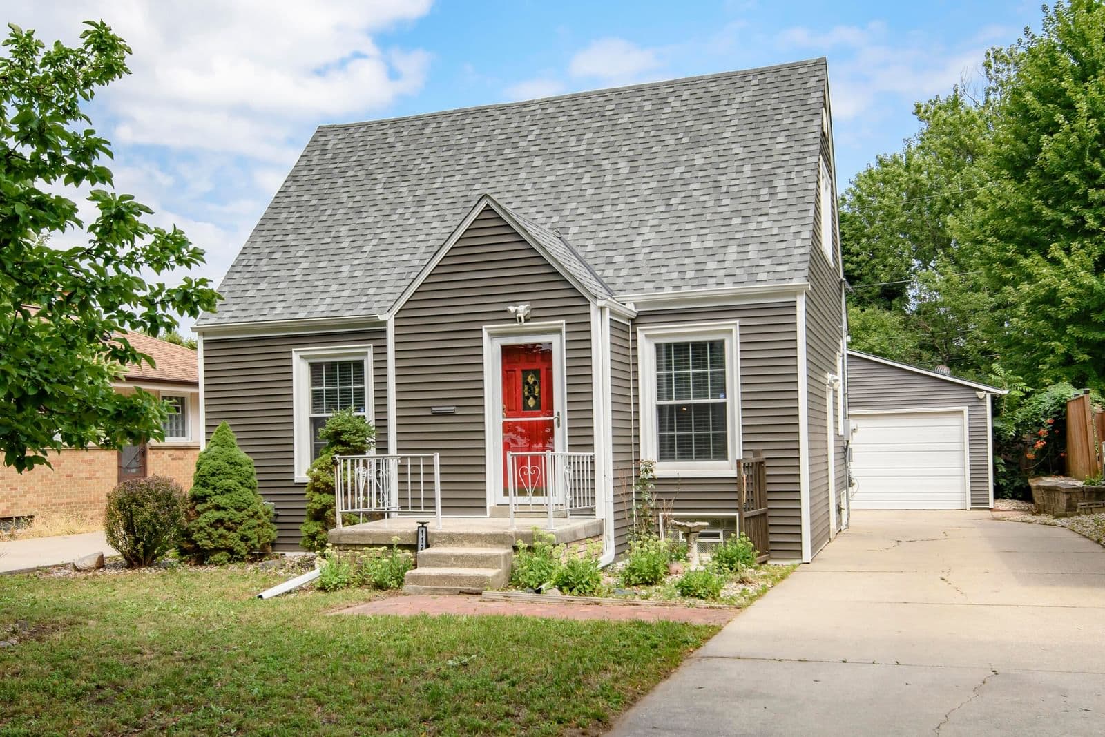 1124 90th, West Allis, WI