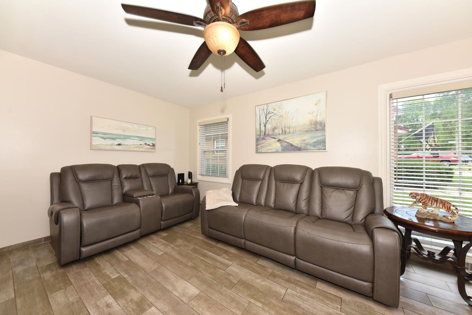 Photo 5 of 2861 55th