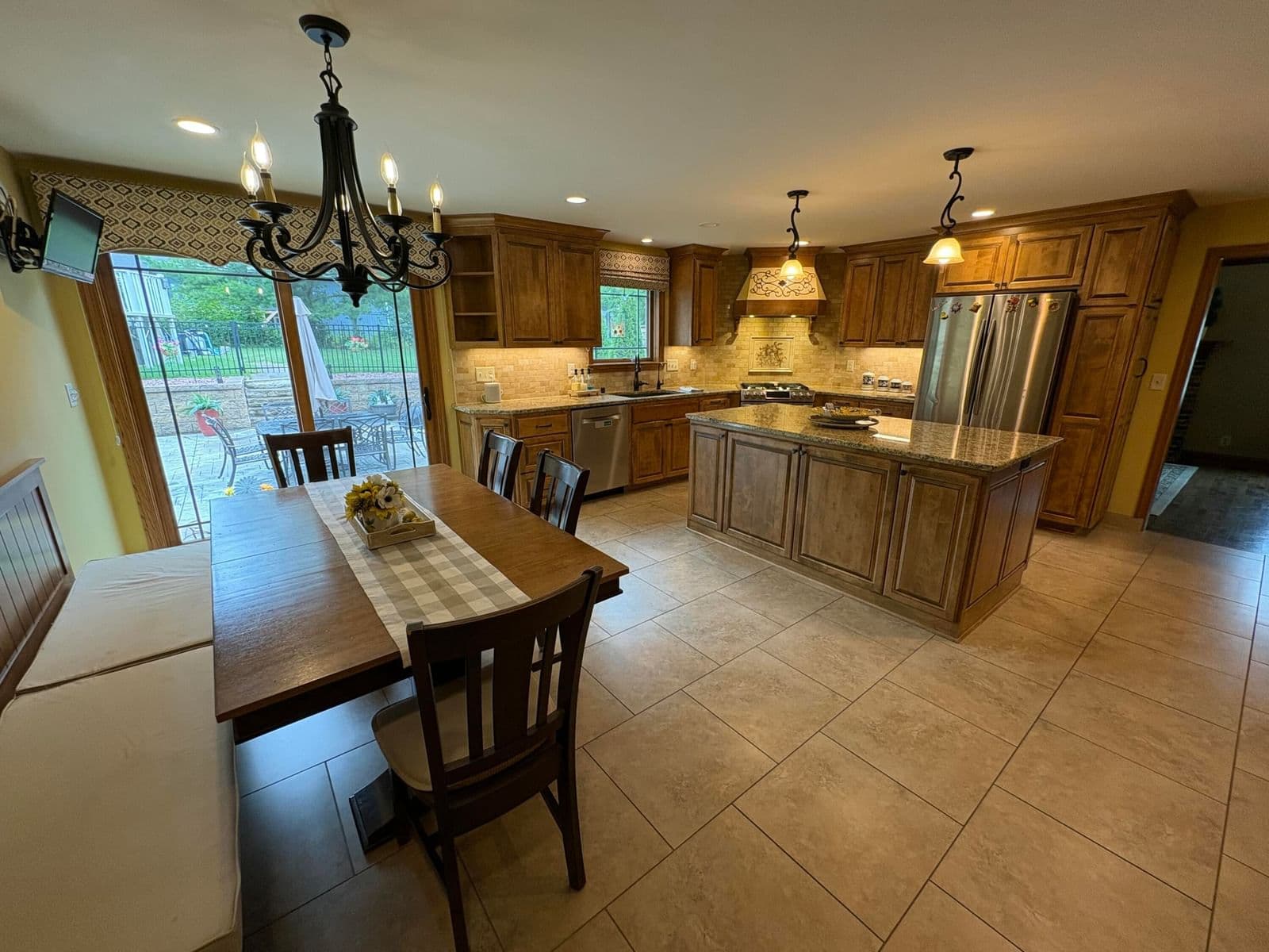 18400 Chevy Chase